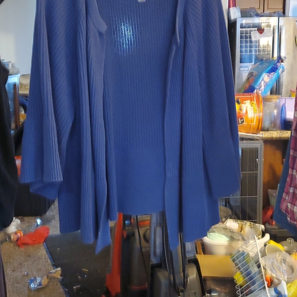 Open sweater